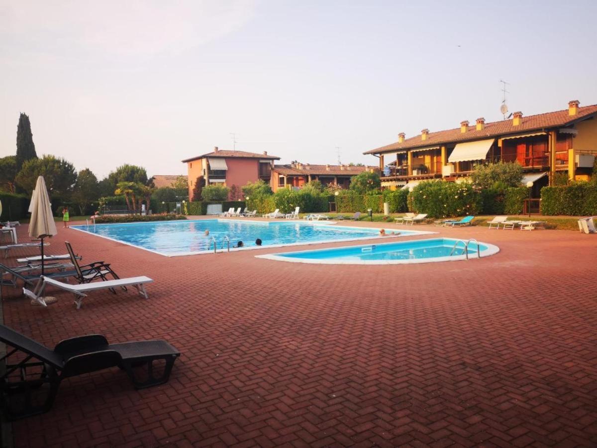 Gardappartamenti Cascinale Pool Desenzano del Garda Ngoại thất bức ảnh